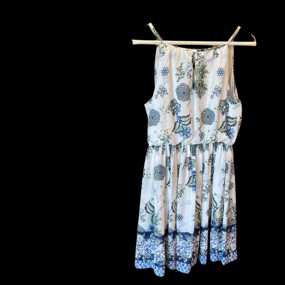 Floral Spring Dress - Picture 2 of 7